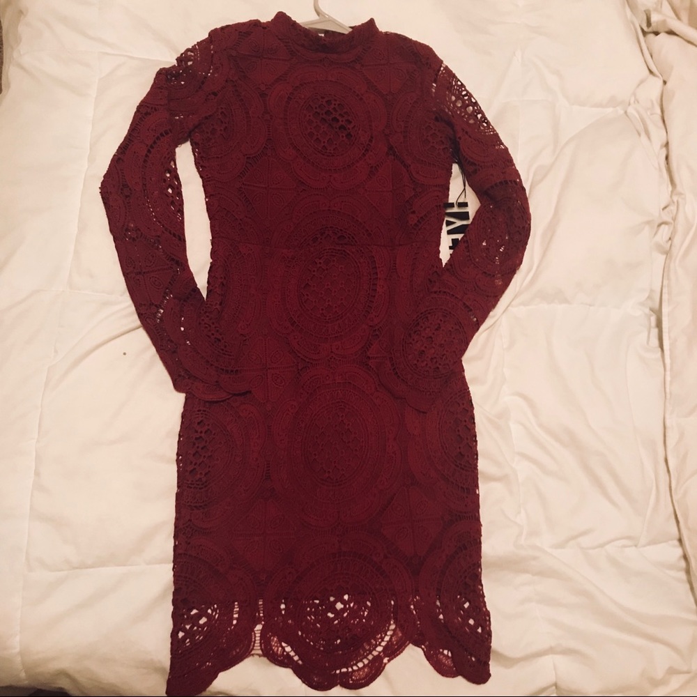 Lace dress -size S